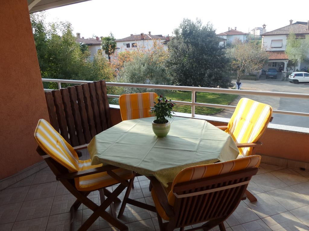Apartmani Lina Umag Ngoại thất bức ảnh